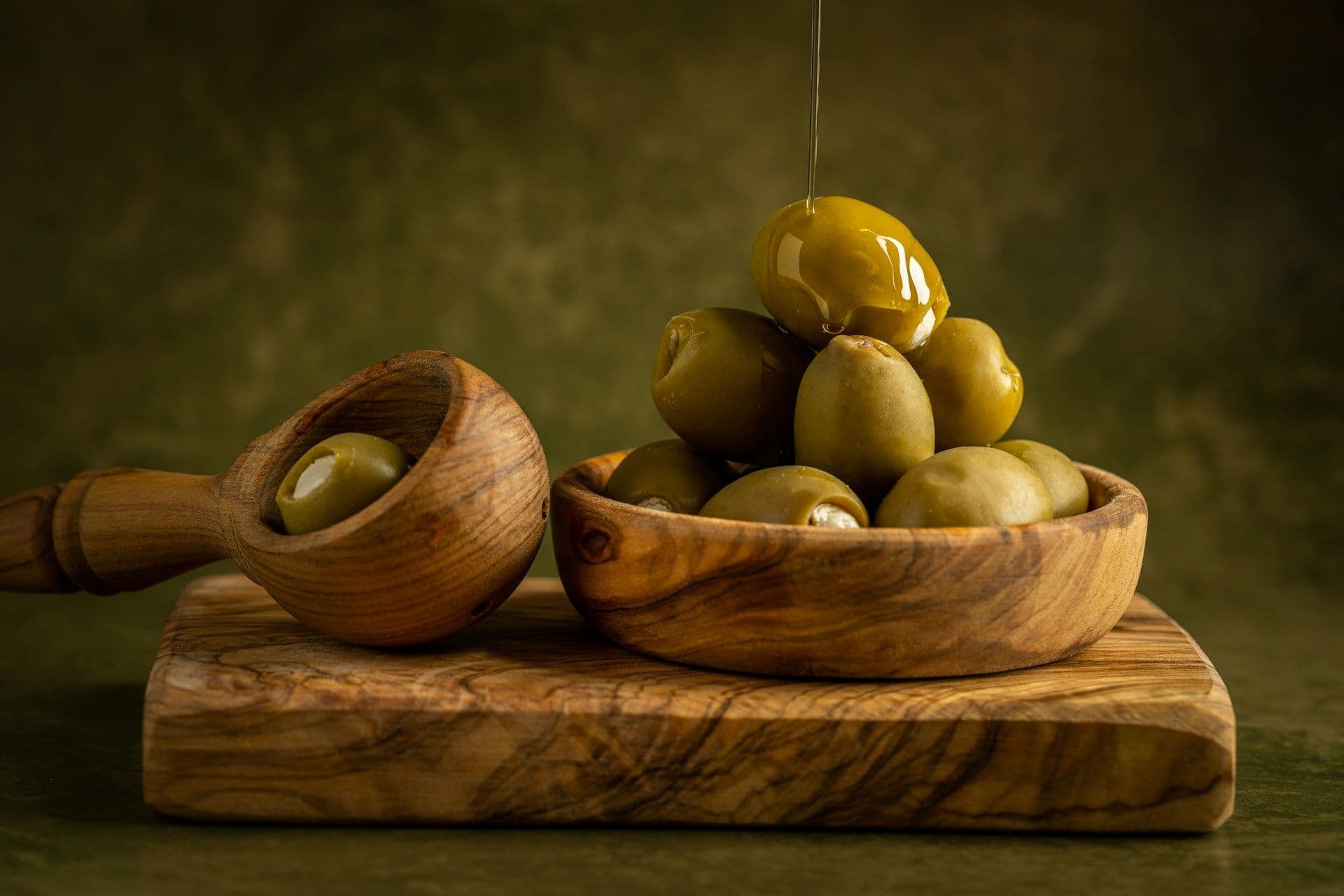 The Peppery Truth About Extra Virgin Olive Oil